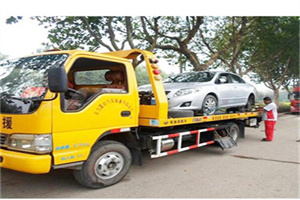 呼图壁附近24小时汽车拖车服务热线