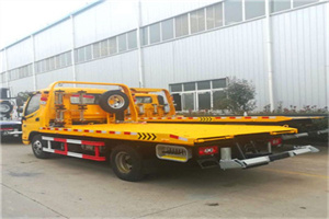 呼图壁附近拖车救援搭电